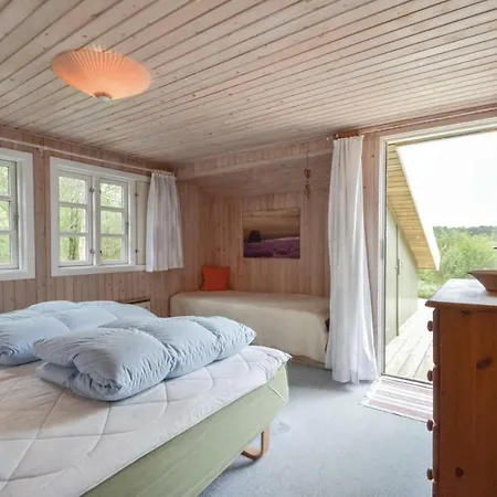 Five-bedroom Holiday In Romo