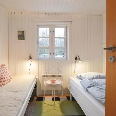 펜션 Five-bedroom Holiday In Romo